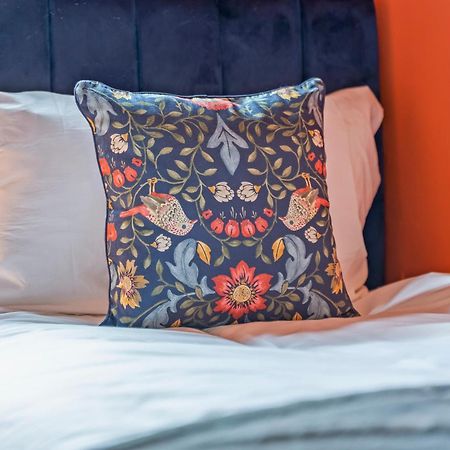 4 Bedroom, 2 Bath In Newcastle Town Centre Экстерьер фото