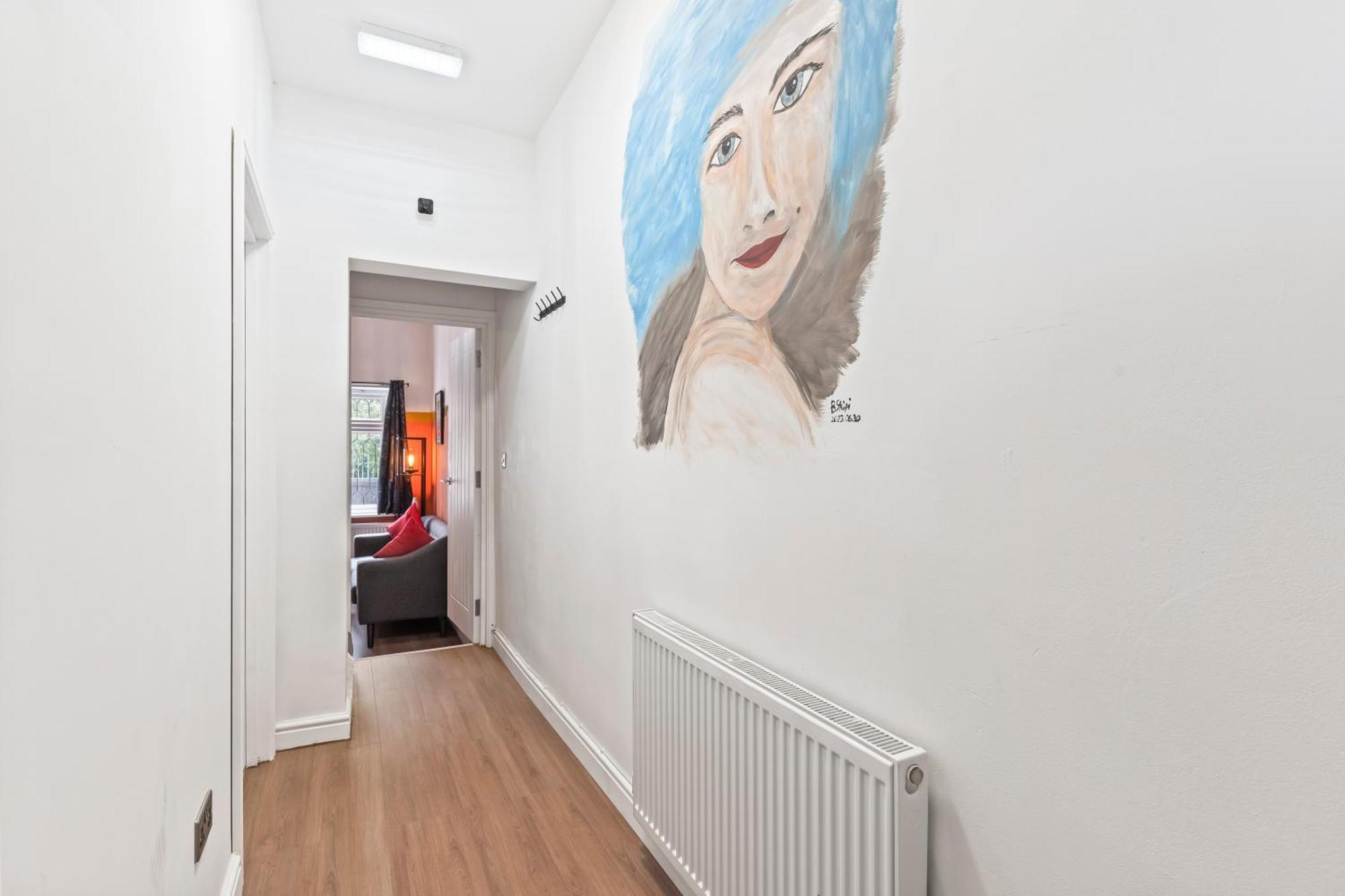 4 Bedroom, 2 Bath In Newcastle Town Centre Экстерьер фото